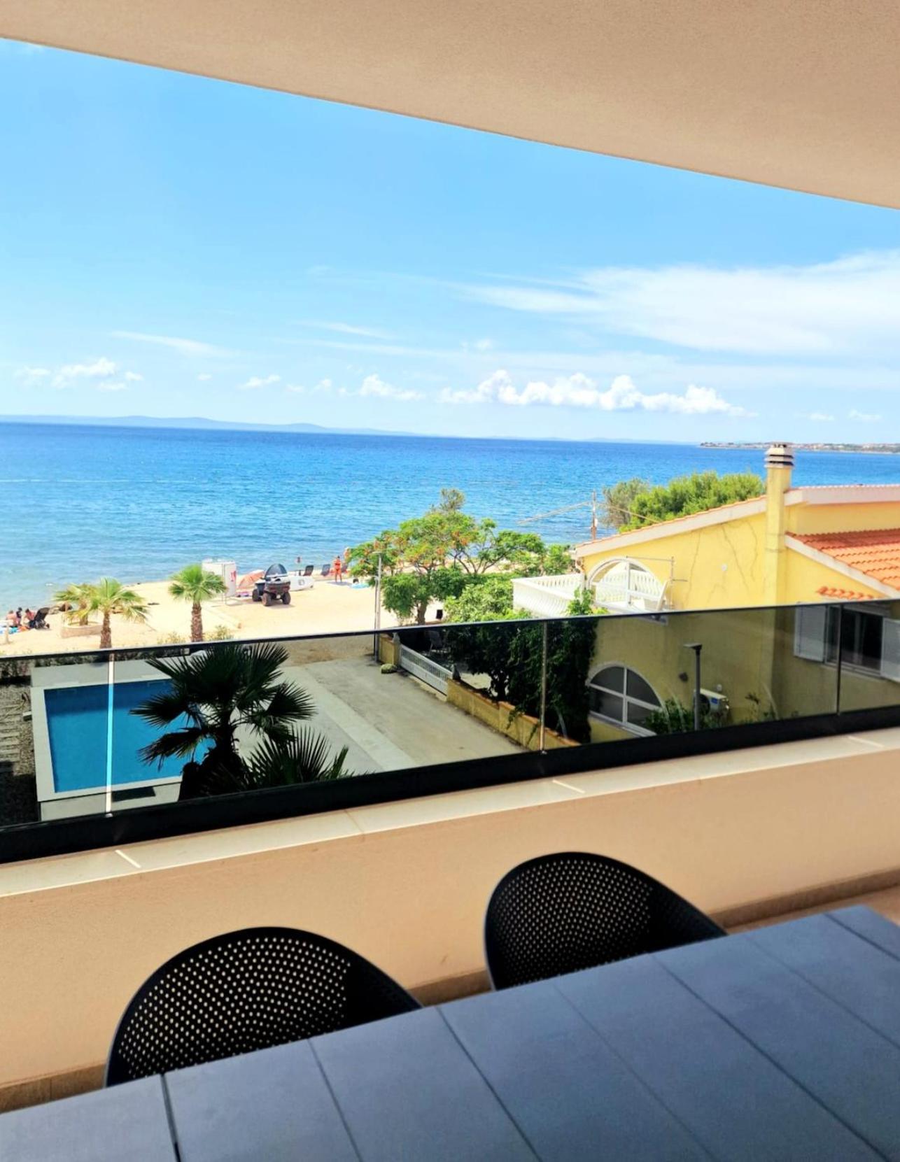 Dinary Apartman Vir Exterior photo